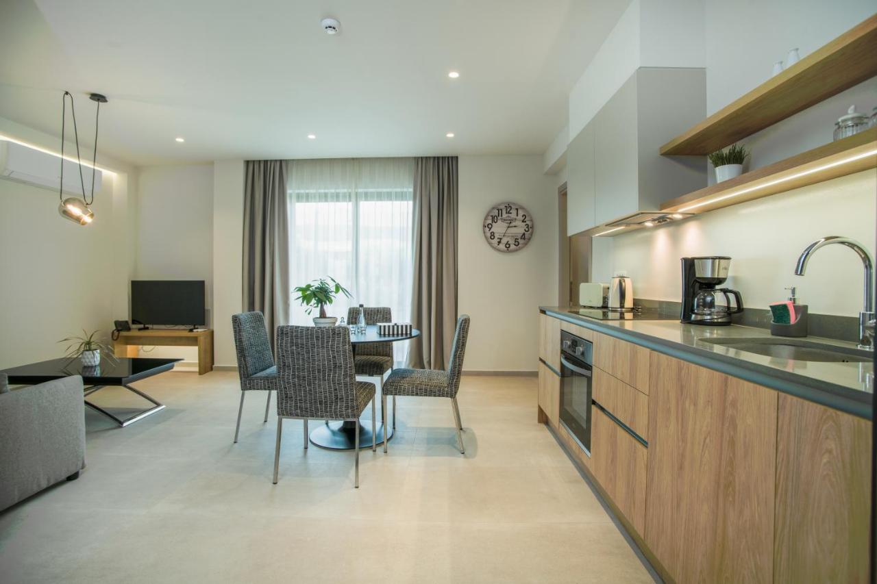 Celine Luxury & * Agios Nikolaos (Crete)